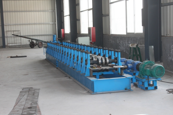 鋼板倉生產線（xiàn）