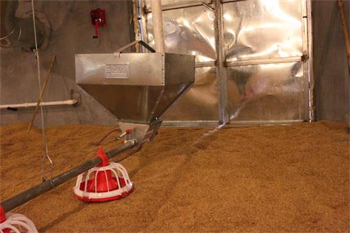 商品（pǐn）雞盤式驅動